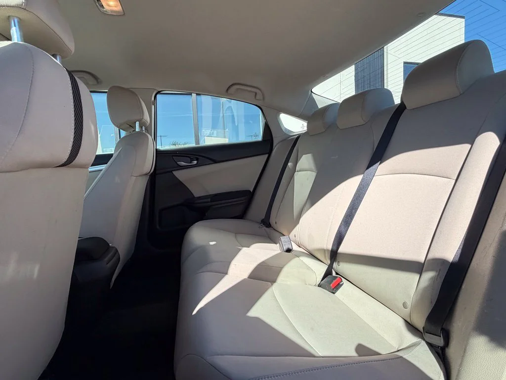 Used 2017 Black Honda LX image 5