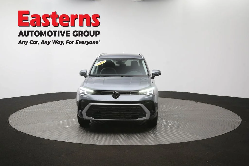 Used 2025 Gray Volkswagen 1.5T SE image 51
