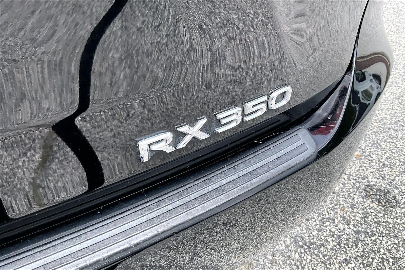 Used 2019 Obsidian Lexus  image 10