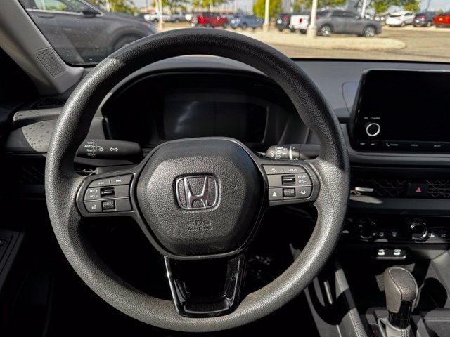 2025 Honda Accord SE - Photo 11