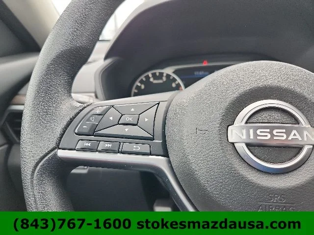 Used 2023 Gray Nissan 2.5 SV image 4