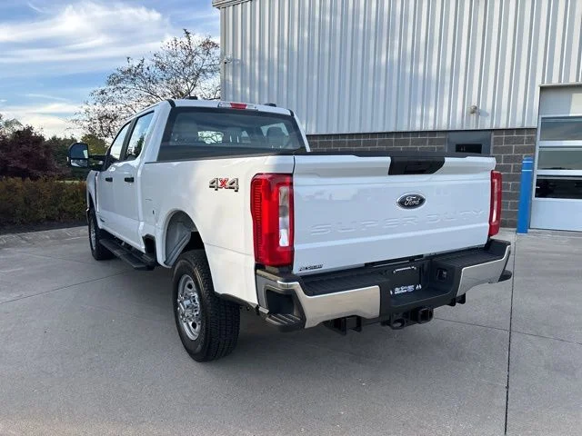 New 2026 Oxford White Ford F-350® XL image 8