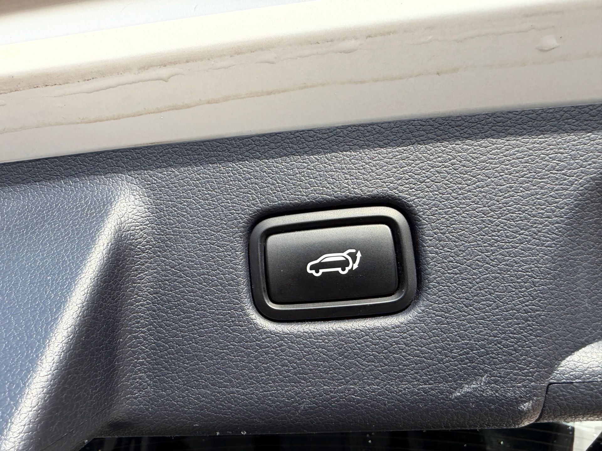 Used 2021 White Hyundai SEL image 48
