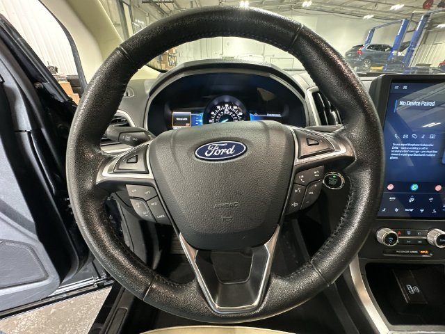 Certified Used 2022 Black Ford SEL image 15