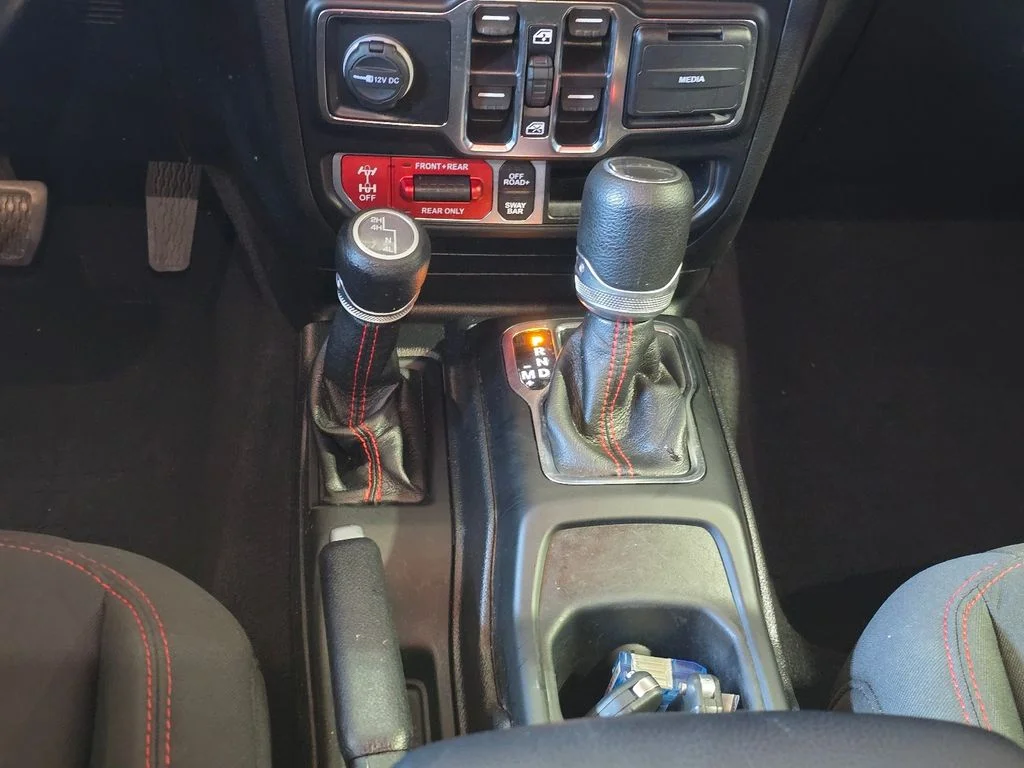 Used 2021 Red Jeep Rubicon image 12