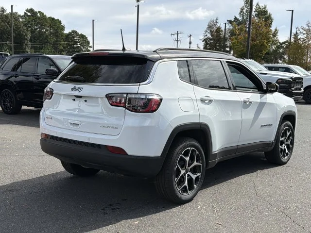 Used 2025 White Jeep Limited image 5