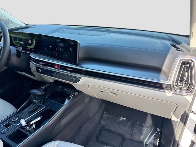 2025 Kia Sorento S - Photo 29