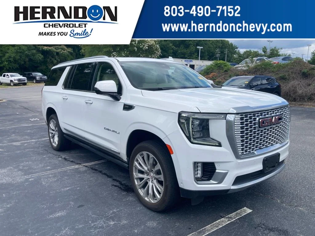 2024 GMC Yukon Denali 2WD's photo