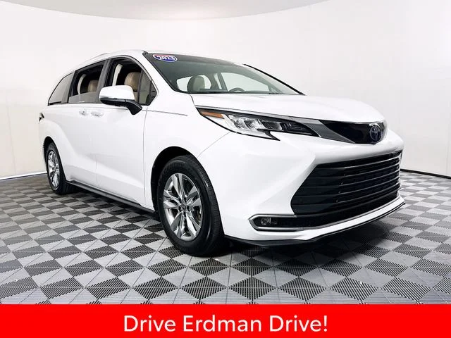 2023 Toyota Sienna