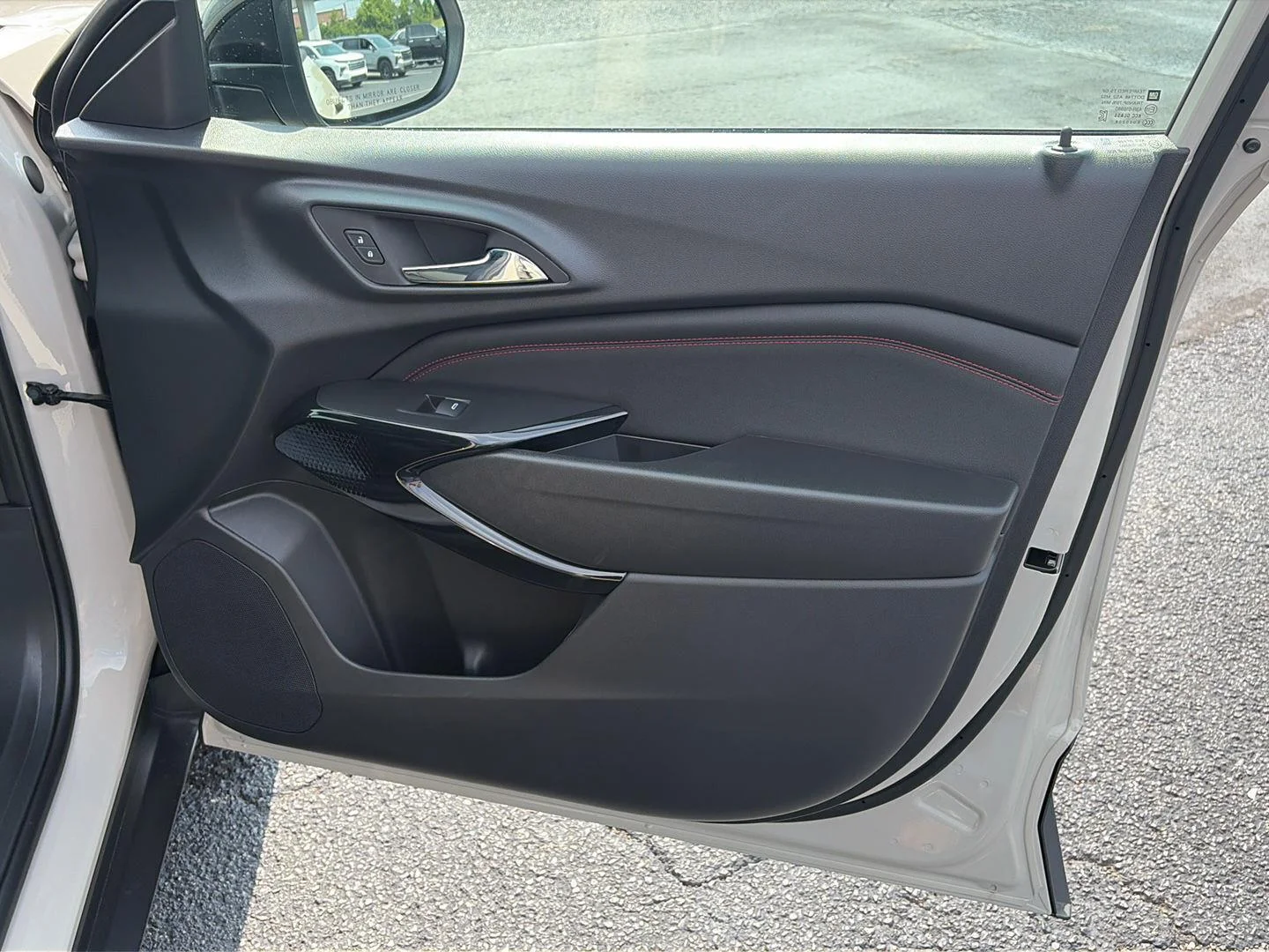 2026 Chevrolet Trax RS - Photo 18