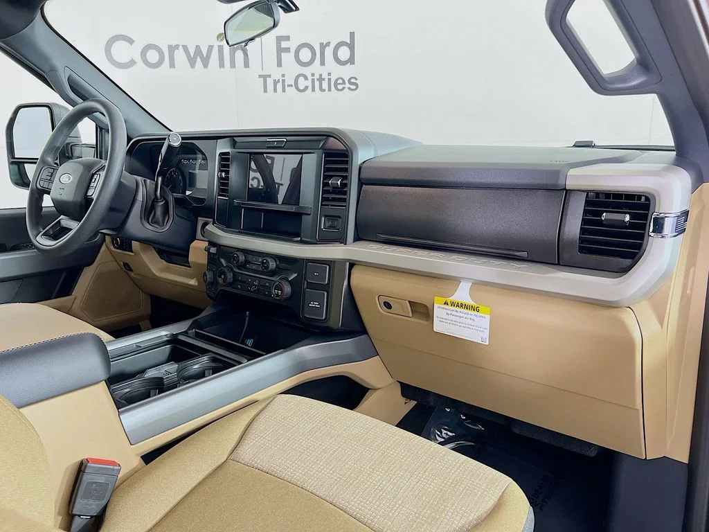 New 2026 Marsh Gray Ford XLT image 26