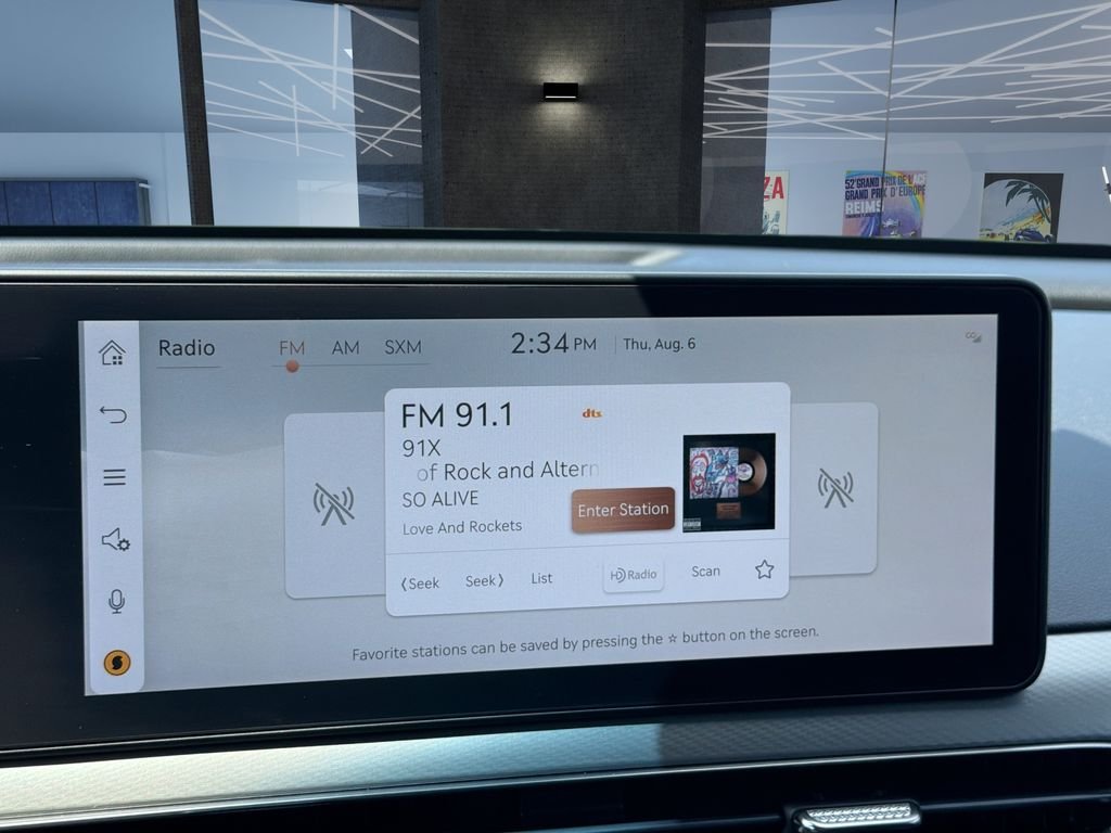 Certified Used 2025 Silver Genesis Standard image 12
