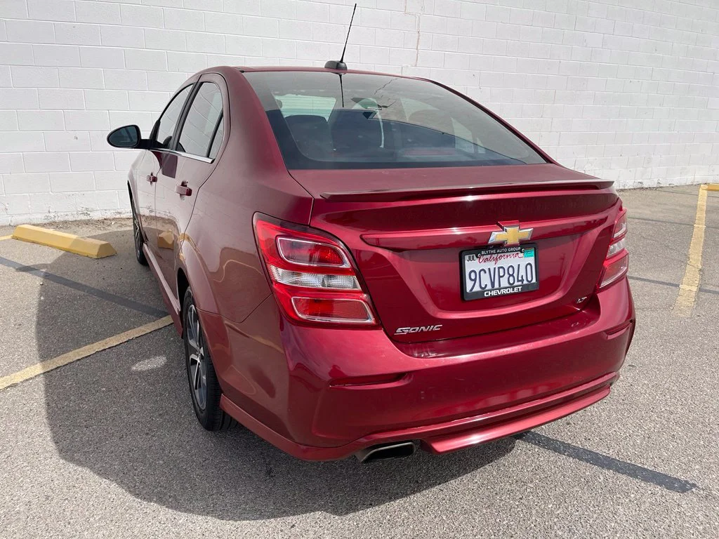 Used 2017 Cajun Red Tintcoat Chevrolet LT image 4