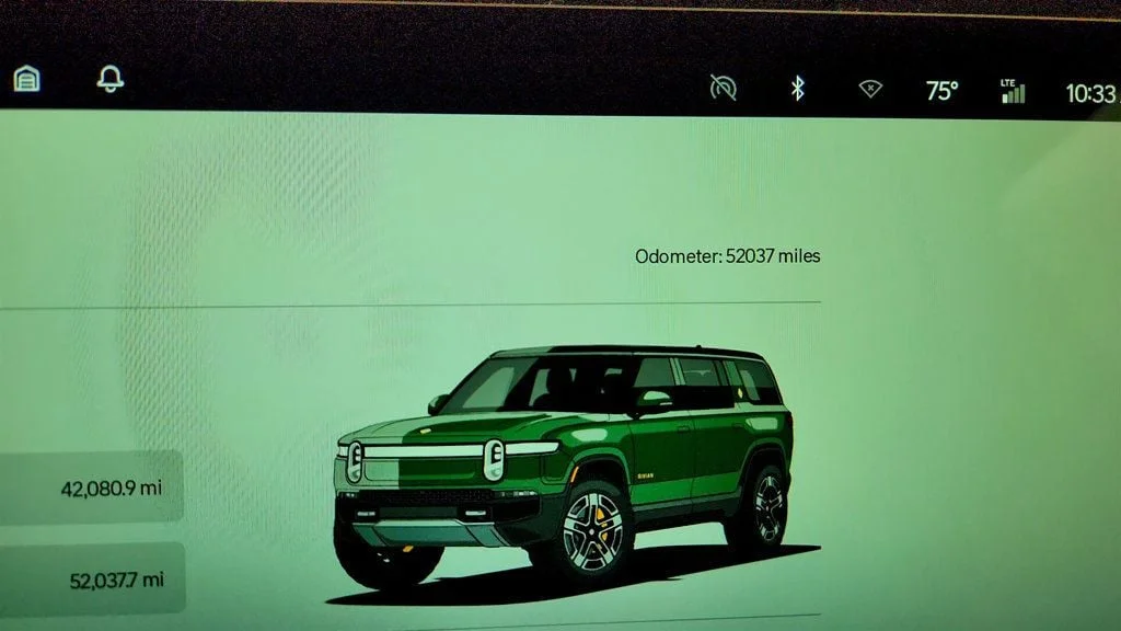 Used 2022 Forest Green Rivian Launch Edition AWD w/ Large Pack Battery image 15
