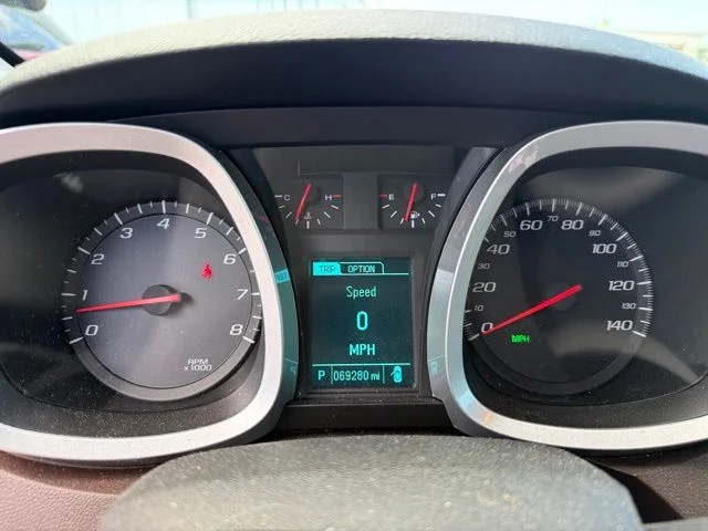 Used 2015 Red Chevrolet LTZ image 11