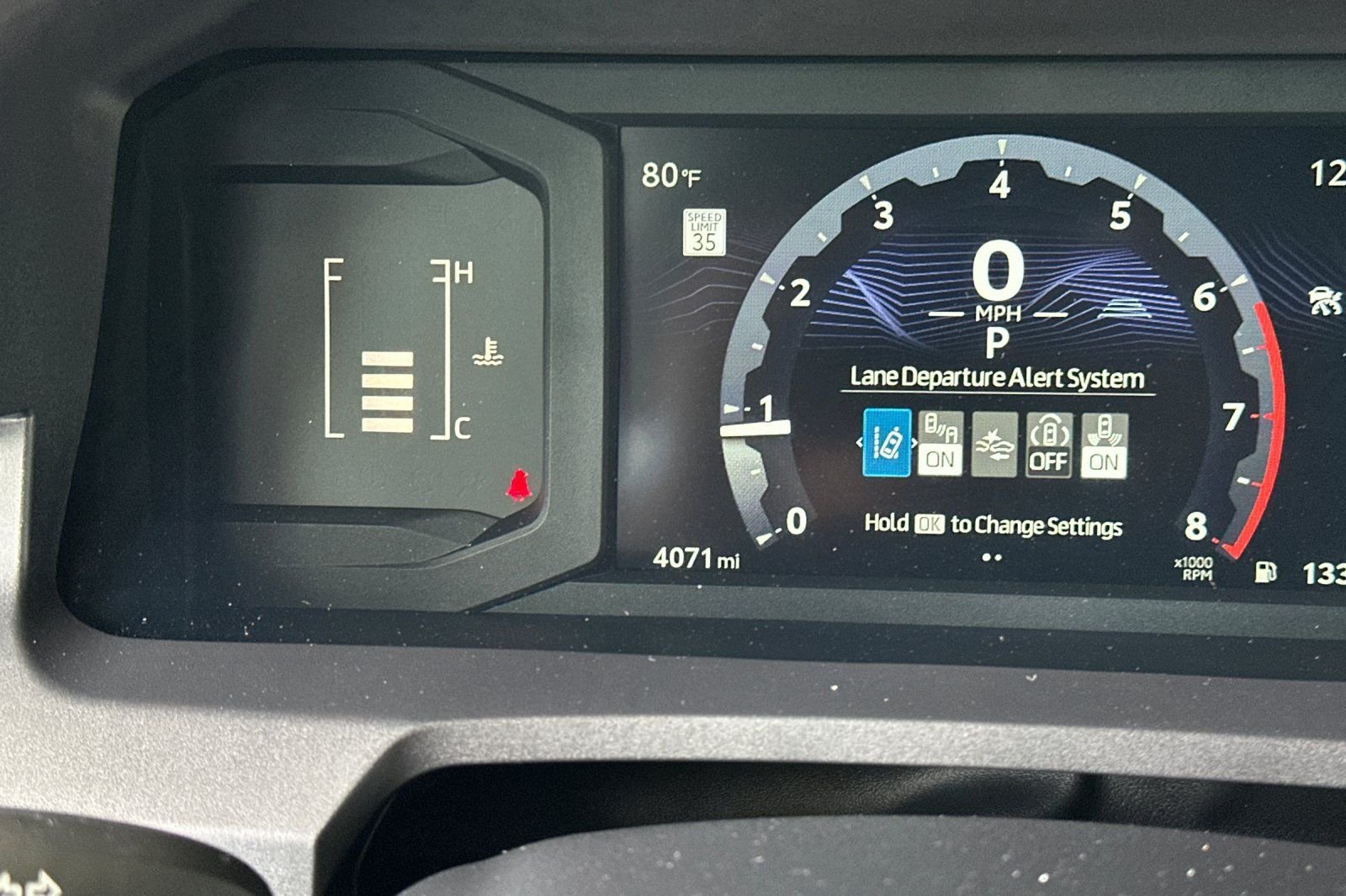 Used 2025 Underground Toyota SR5 image 26