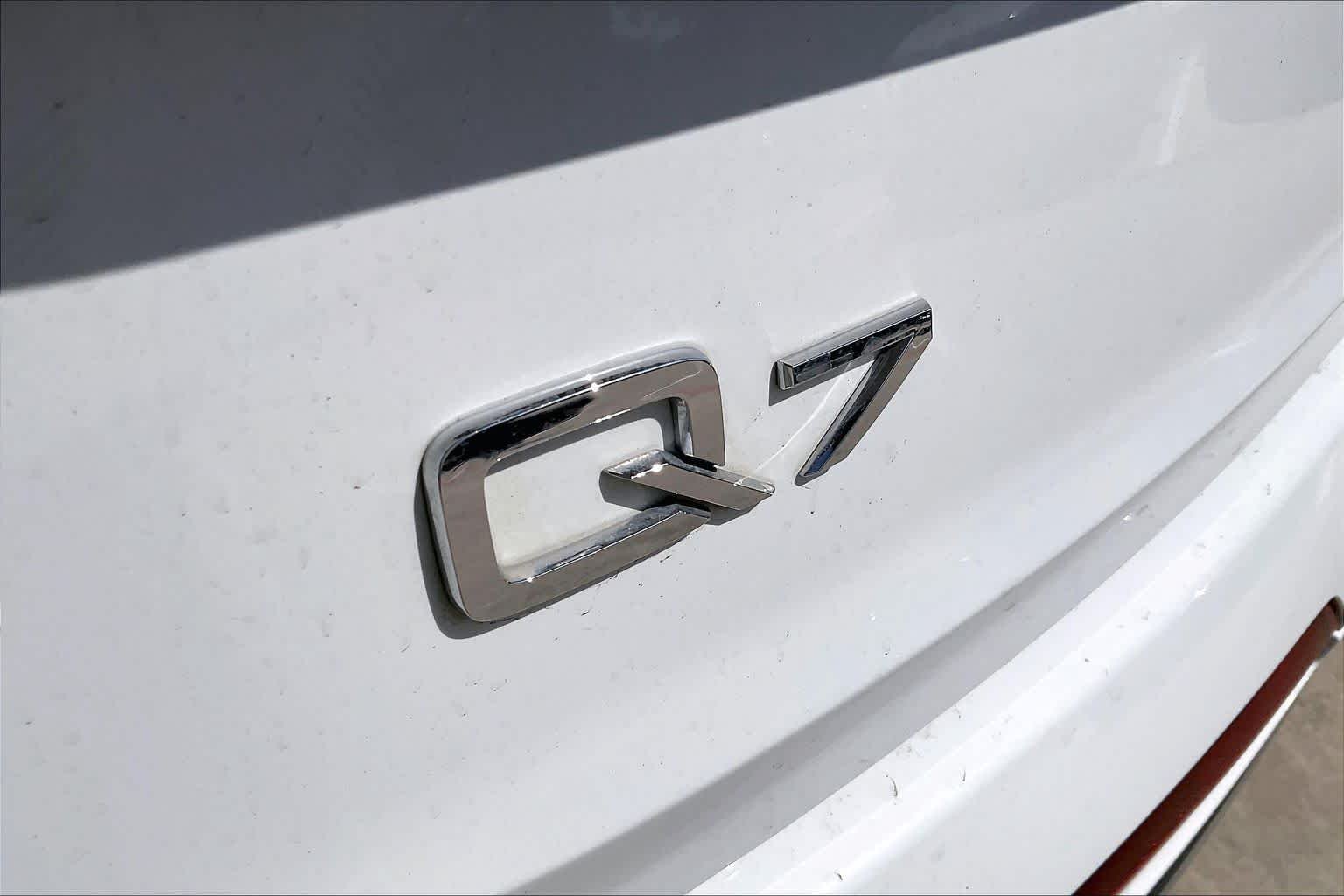 Used 2024 Glacier White Metallic Audi Premium image 30