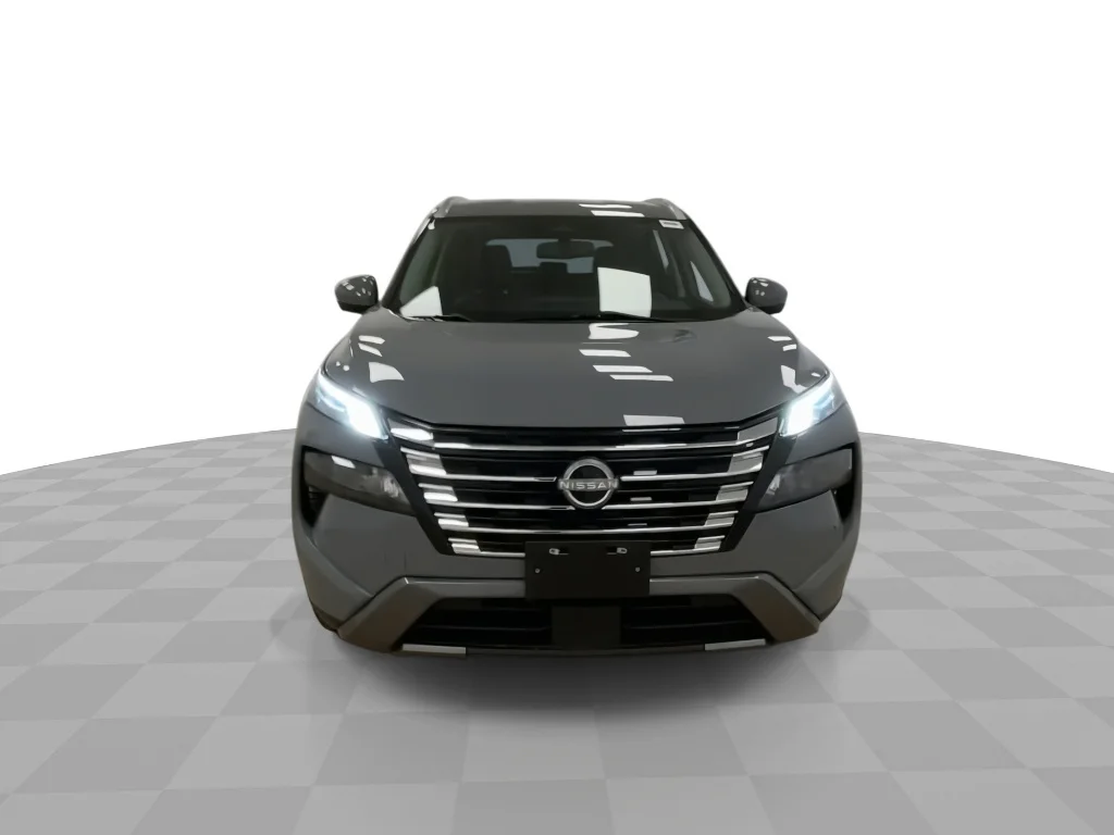 Used 2024 GRAY Nissan SL image 4