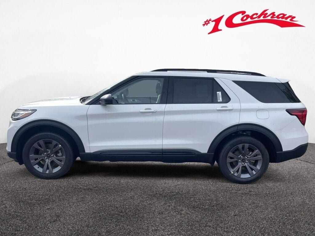 New 2026 Star White Metallic Tri-Coat Ford Active w/200A Pkg image 10