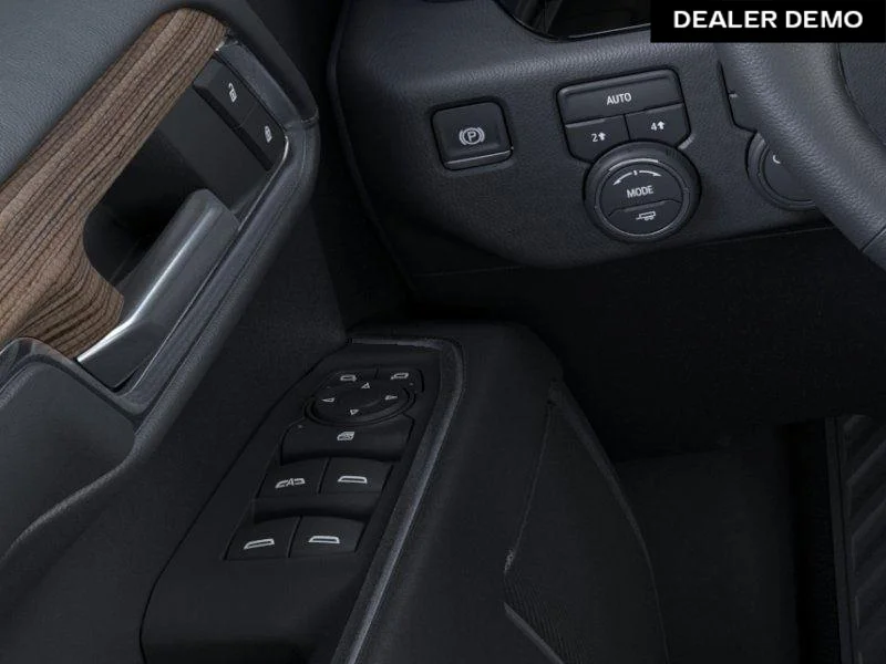Used 2025  Chevrolet LT image 22