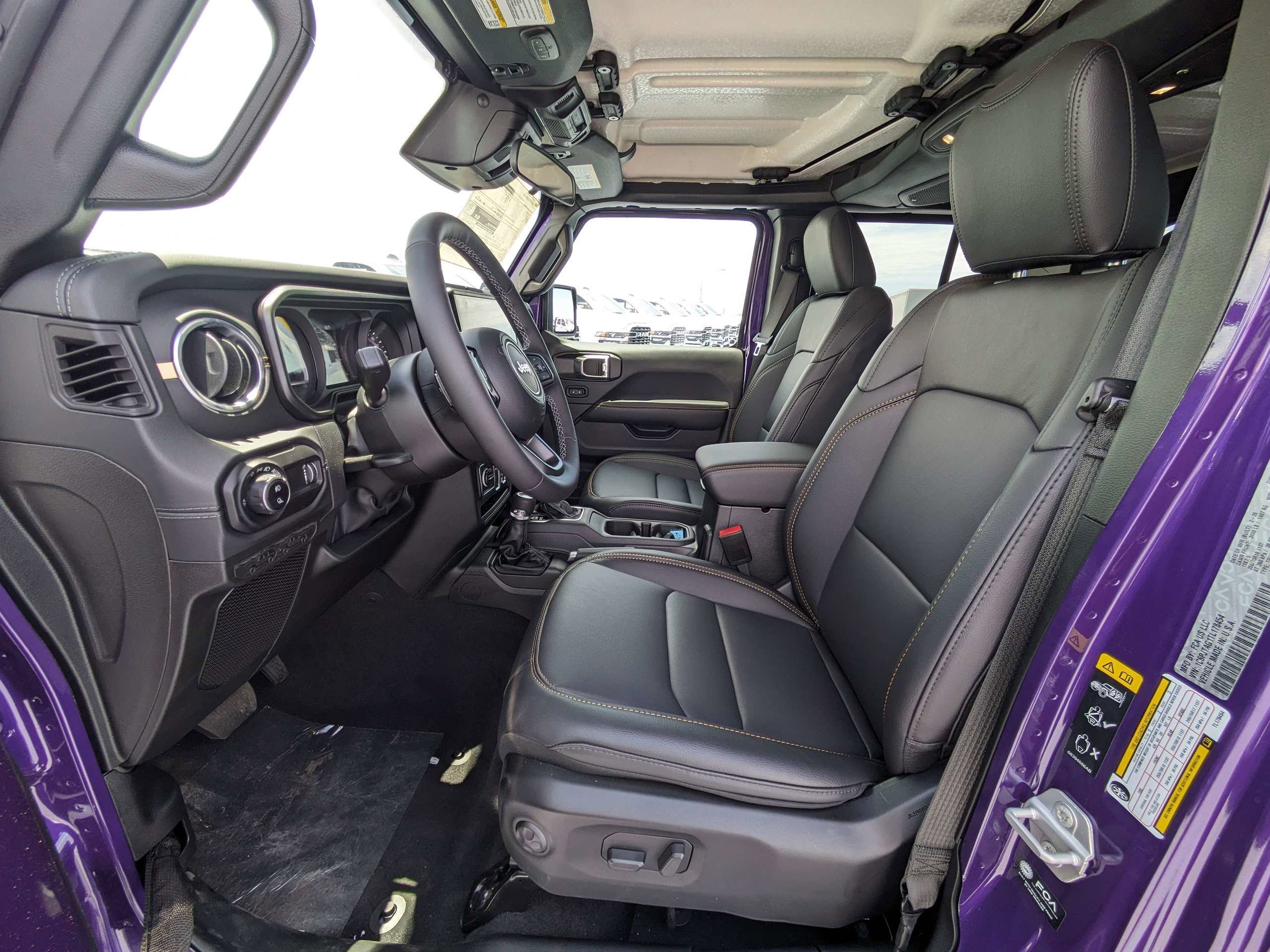 New 2026 Reign Exterior Paint Jeep Sahara image 19