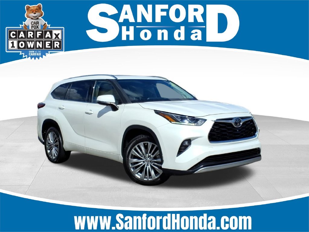 Used 2020 Blizzard Pearl Toyota Platinum image 1