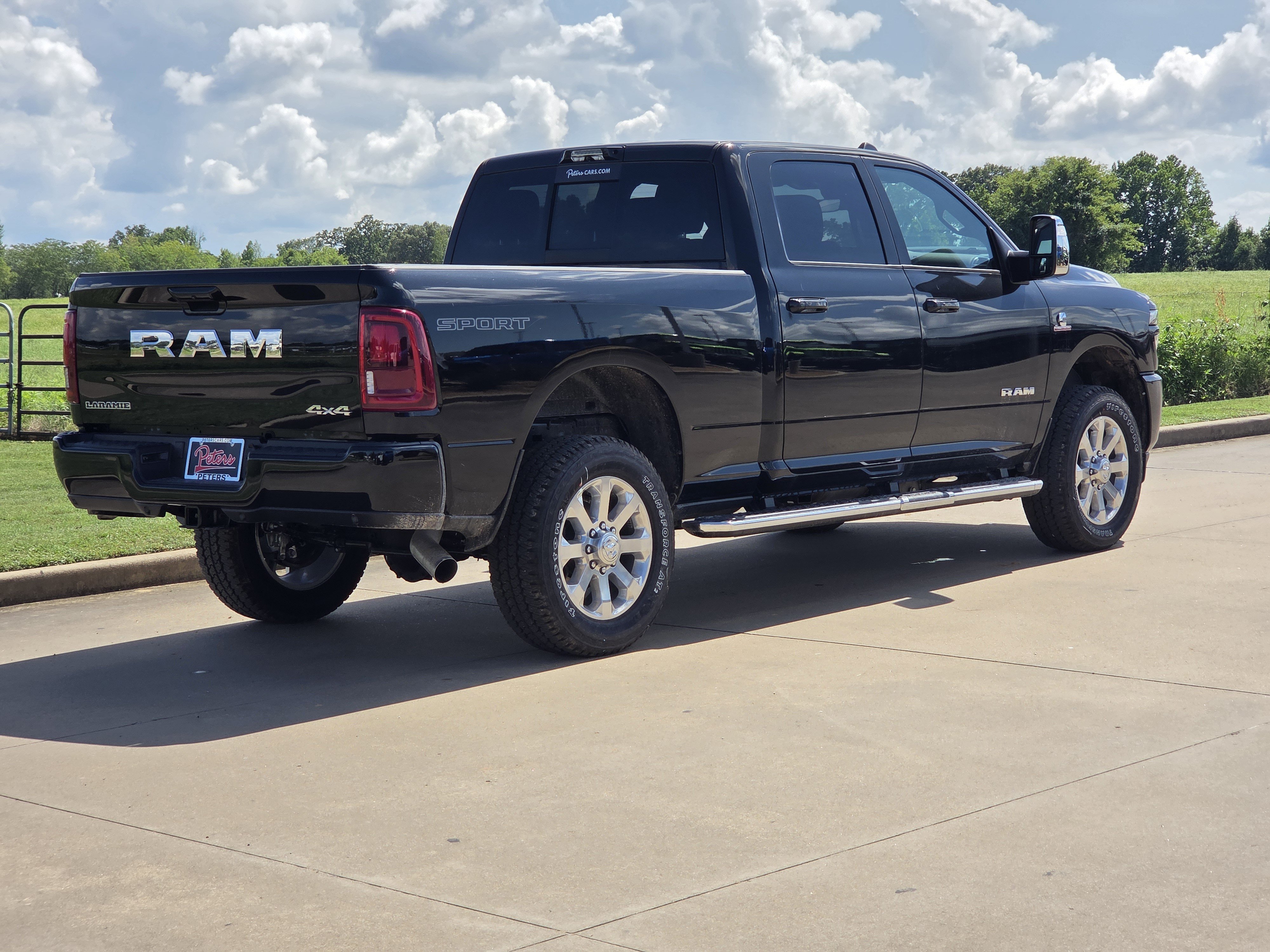 New 2026 Diamond Black Crystal Pearlcoat Ram Laramie image 3