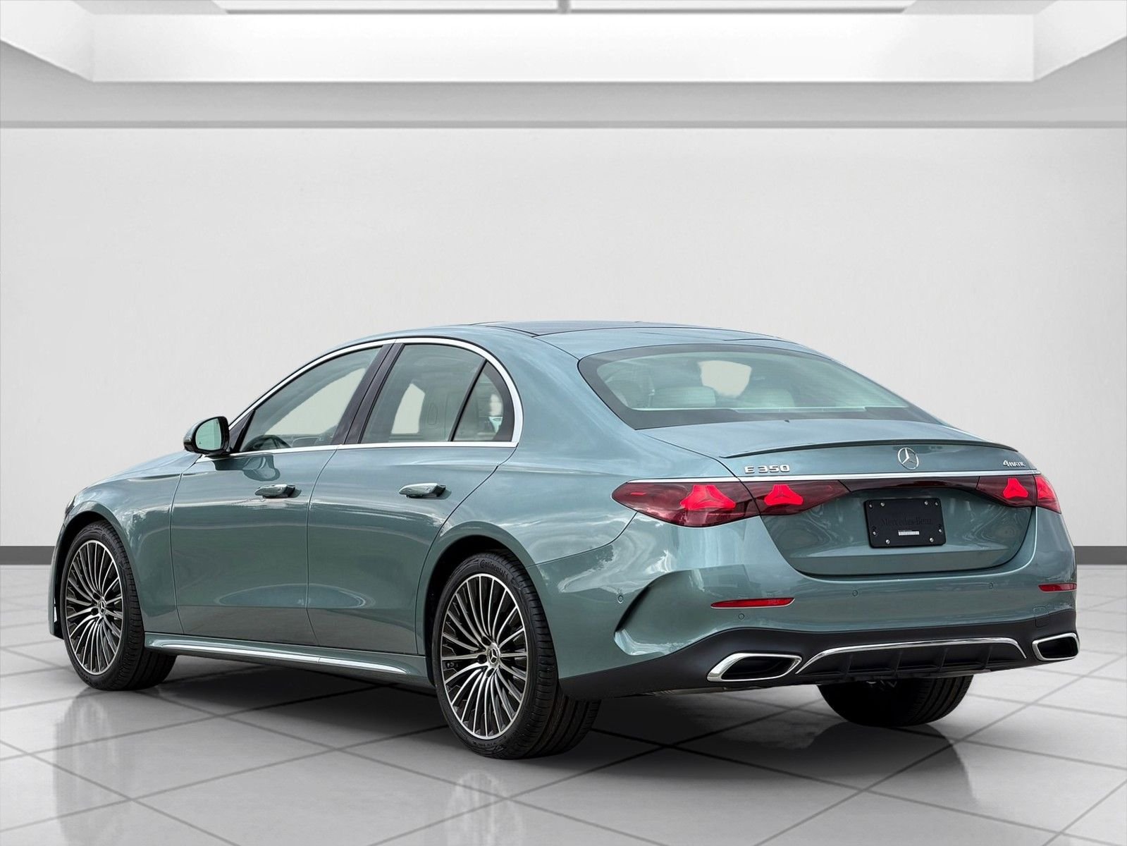 New 2026 Verde Silver Metallic Mercedes-Benz E 350 image 4