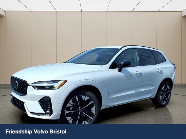 2026 Volvo XC60 B5 Plus Dark AWD's photo
