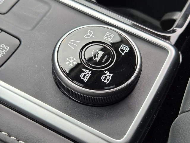 New 2026 Baltic Teal Pearl Nissan SL image 20