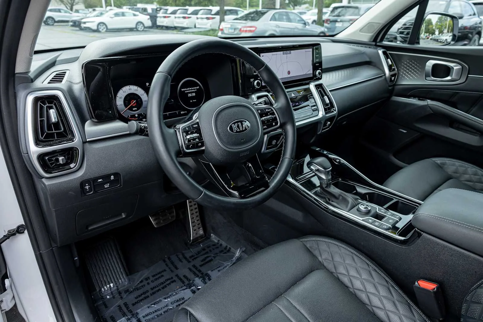 Used 2021 Glacial White Pearl Kia SX Prestige image 17