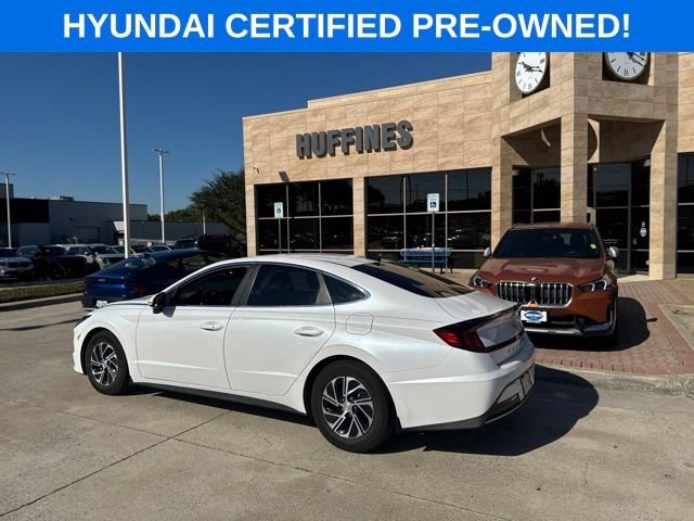 Certified Used 2021 Hyper White Hyundai Blue image 1