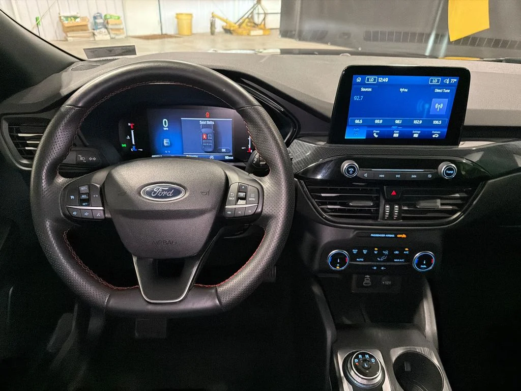 Certified Used 2025 Agate Black Metallic Ford ST-Line image 15