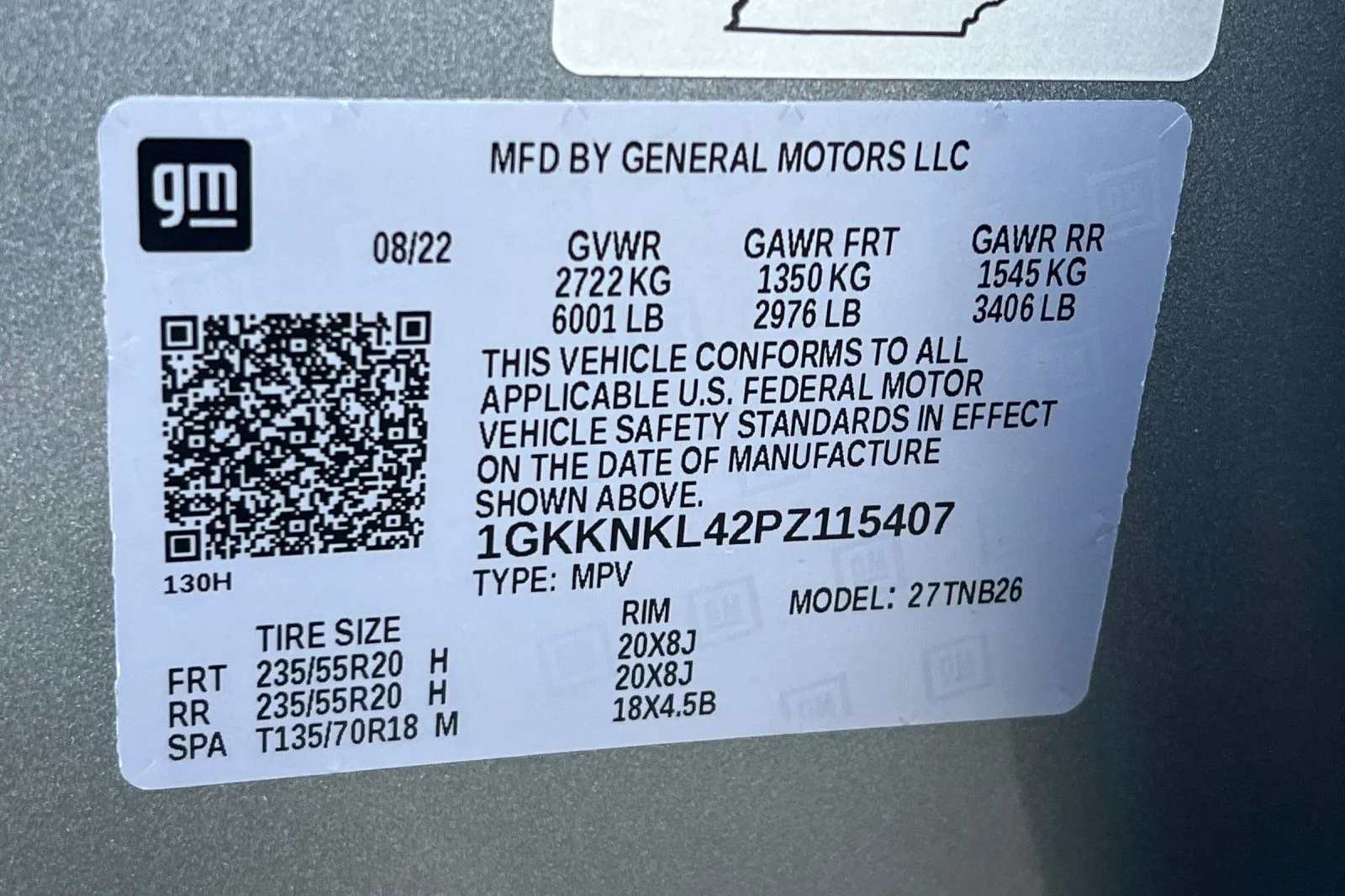 Used 2023 Silver GMC SLE image 29