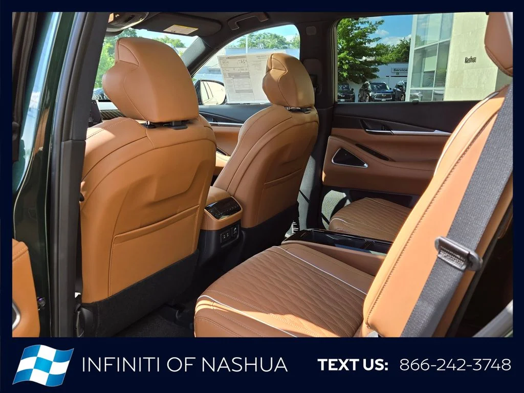 New 2027 2T DEEP EMRLD INFINITI Autograph AWD image 21