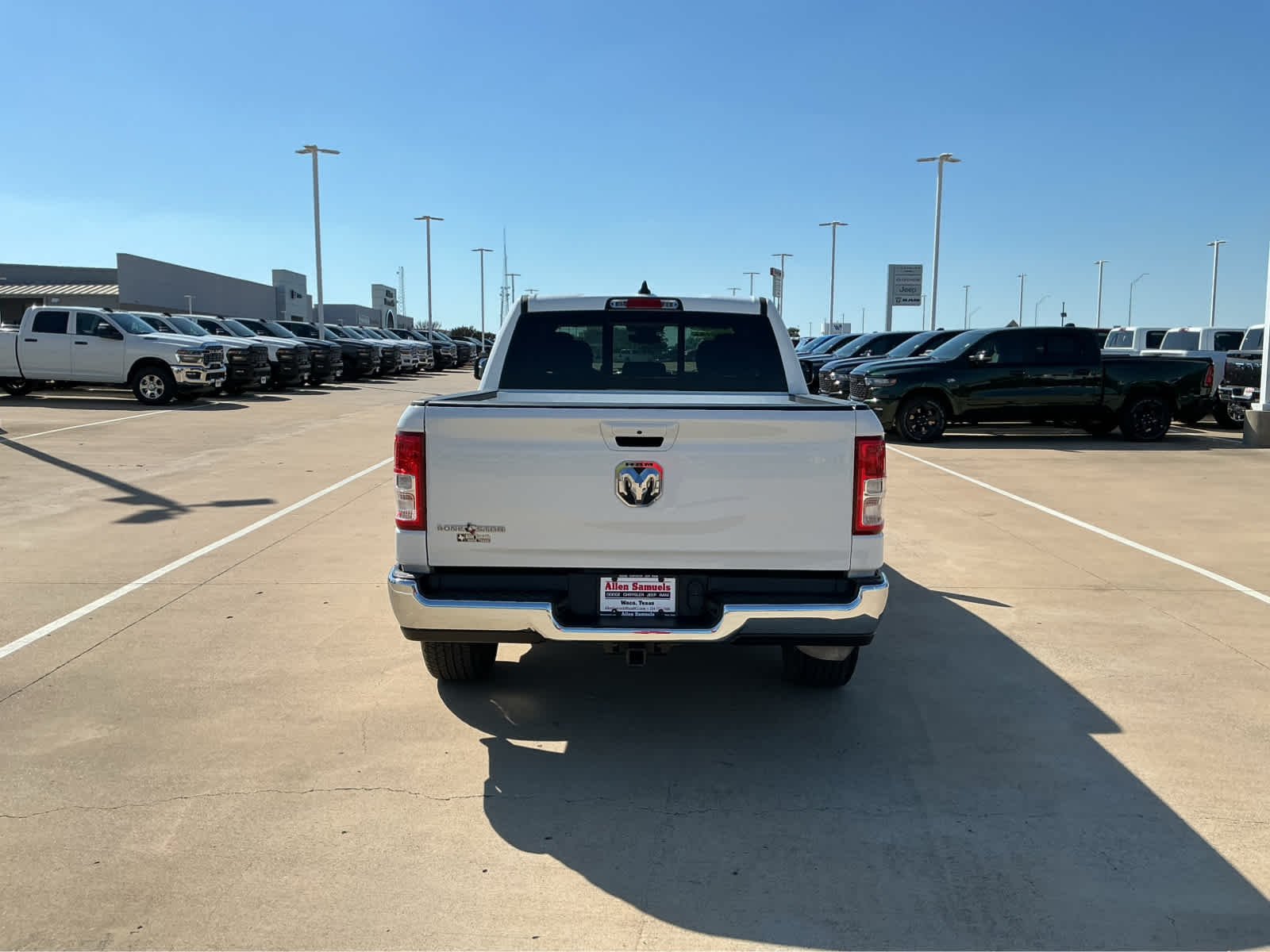 Used 2022 Bright White Clearcoat Ram Lone Star image 9
