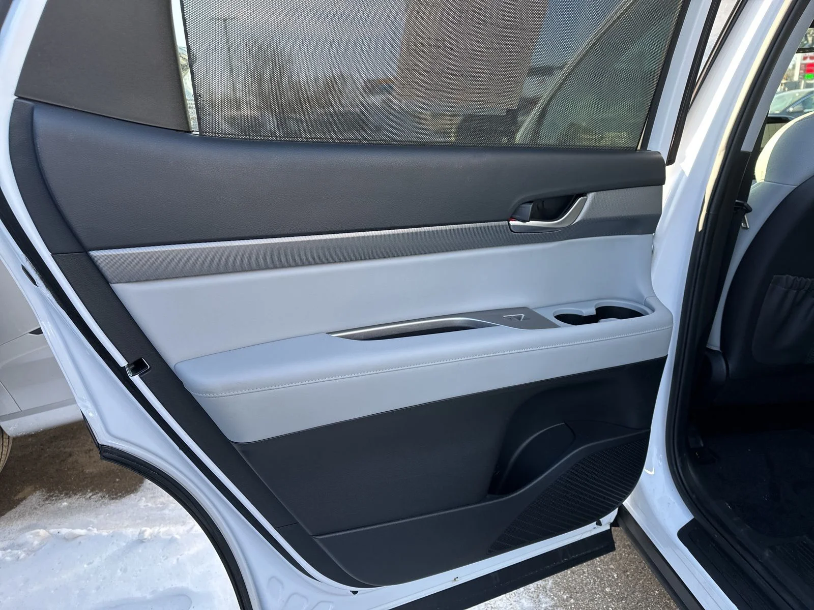 Used 2021 White Hyundai SEL image 23