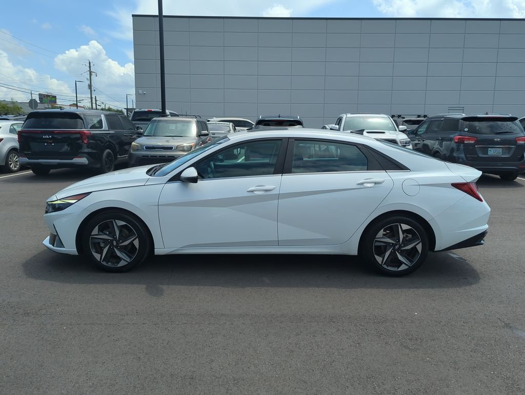 Used 2023 Gray Hyundai Limited image 4
