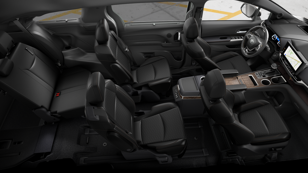 New 2026 Wind Chill Pearl Toyota Platinum image 22