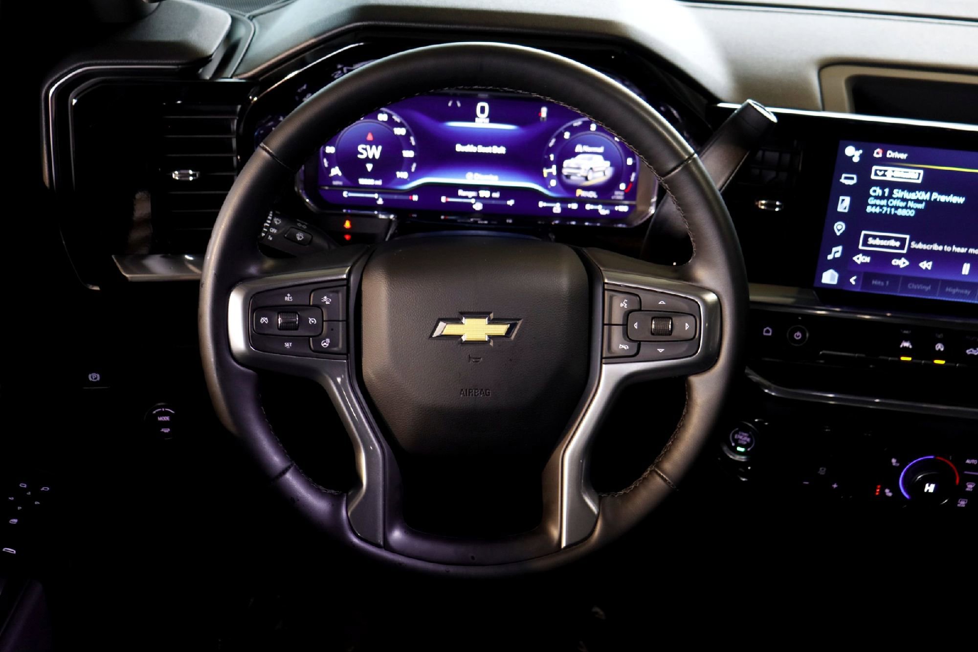 2025 Chevrolet Silverado 1500 LT - Photo 24