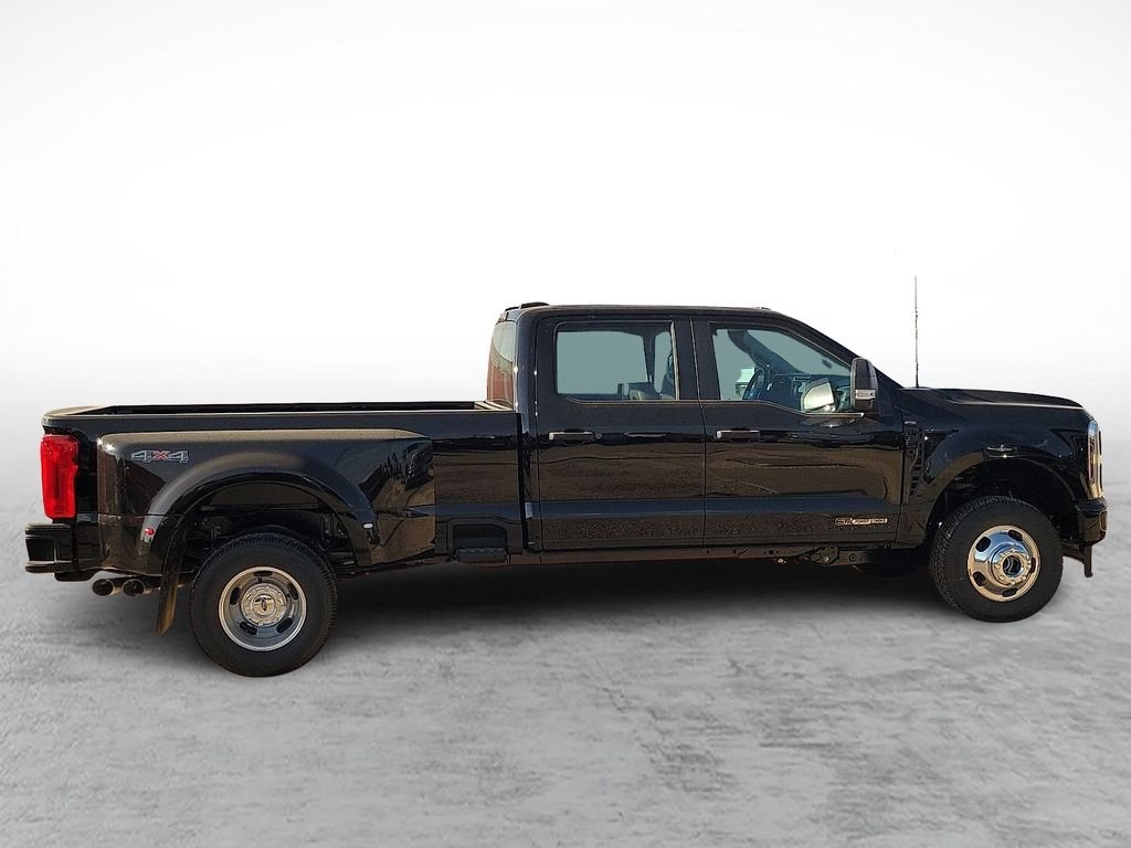 New 2026 Agate Black Metallic Ford F-350® XL image 12