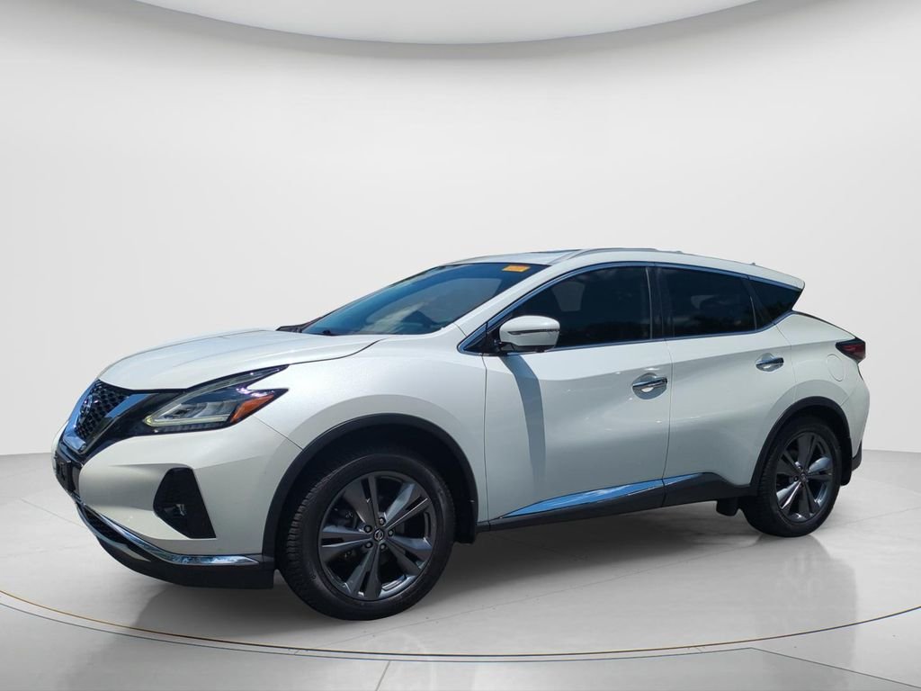 Used 2019 White Nissan Platinum image 1