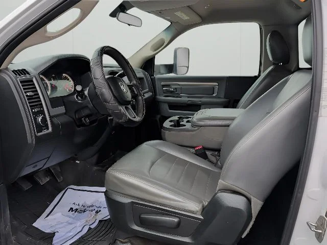 2018 RAM Ram 3500 Chassis Cab Tradesman - Photo 10