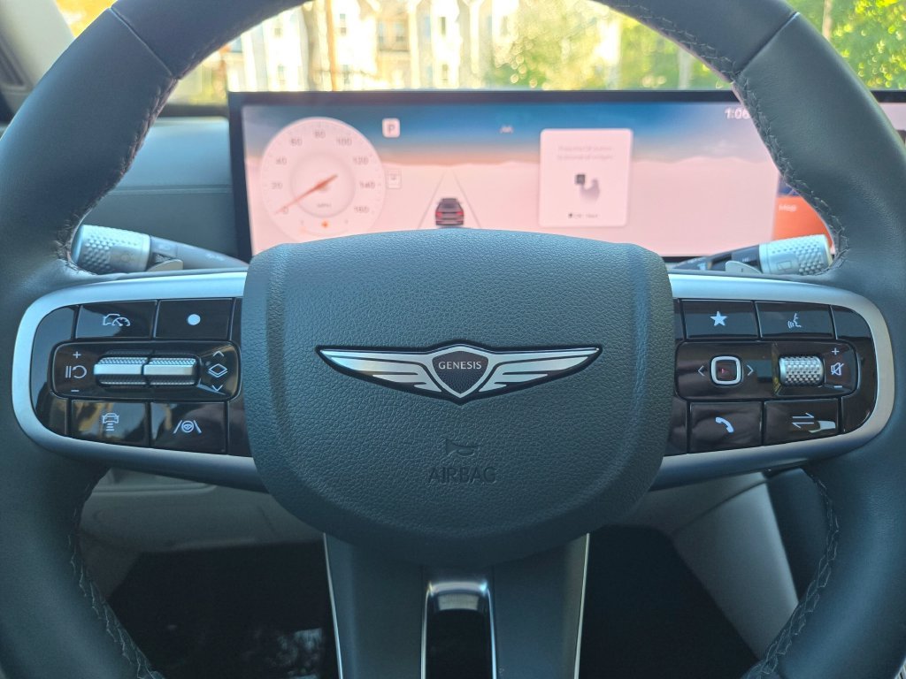 Certified Used 2025 Gray Genesis 2.5T Advanced image 24