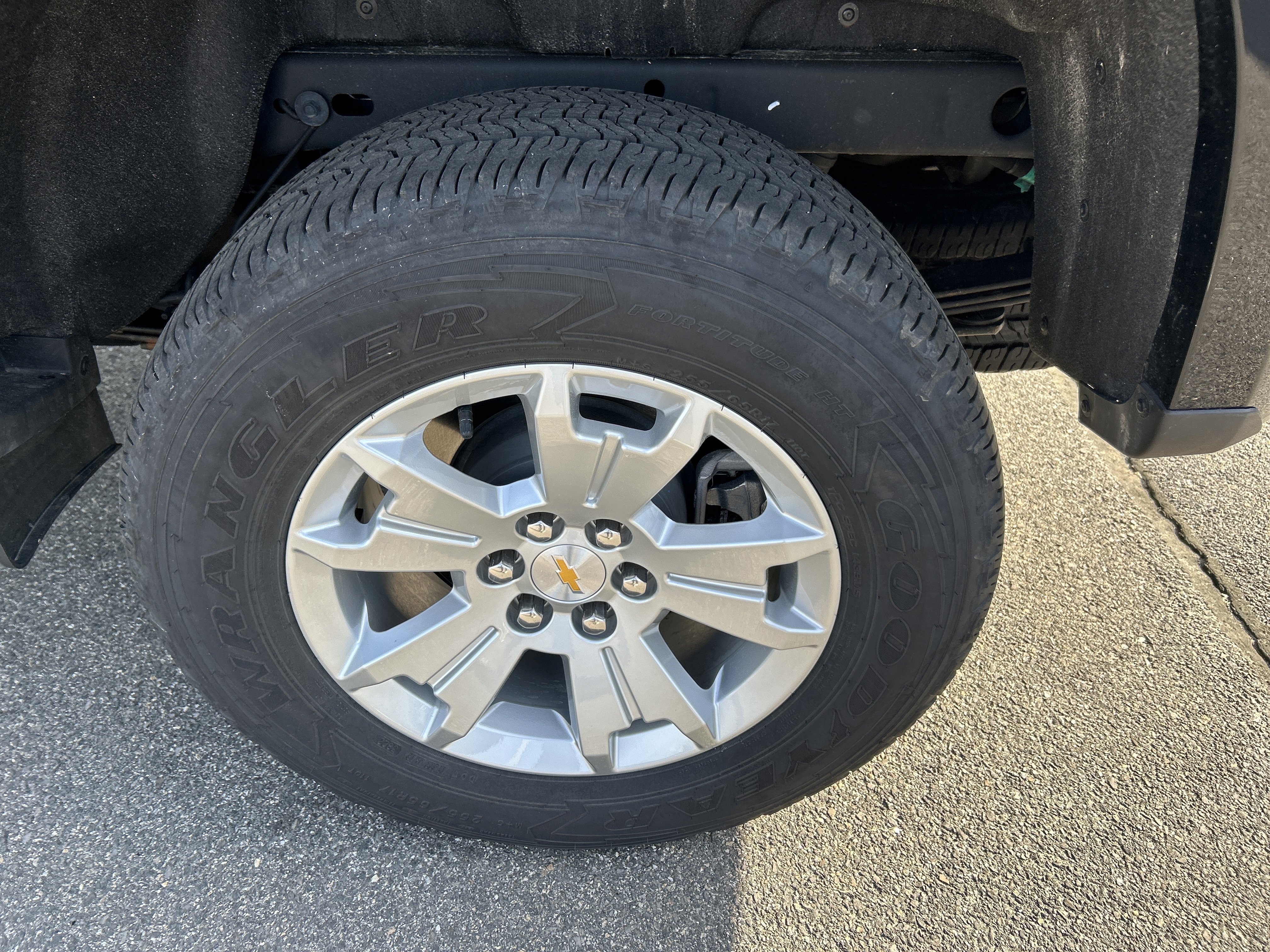 Used 2022 Black Chevrolet 4WD LT image 5