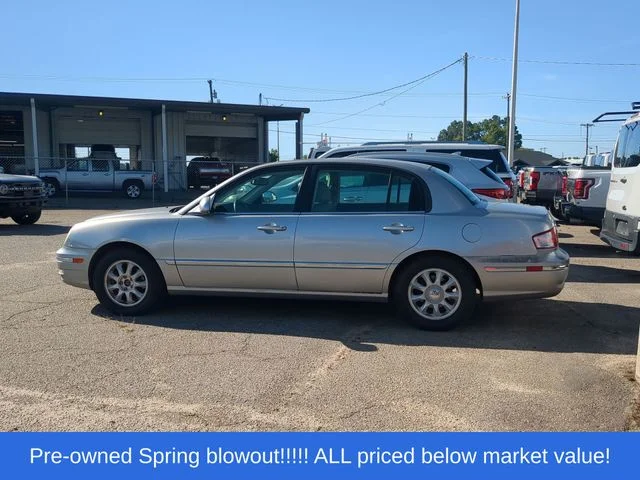 Used 2005 Gray Kia LX image 2