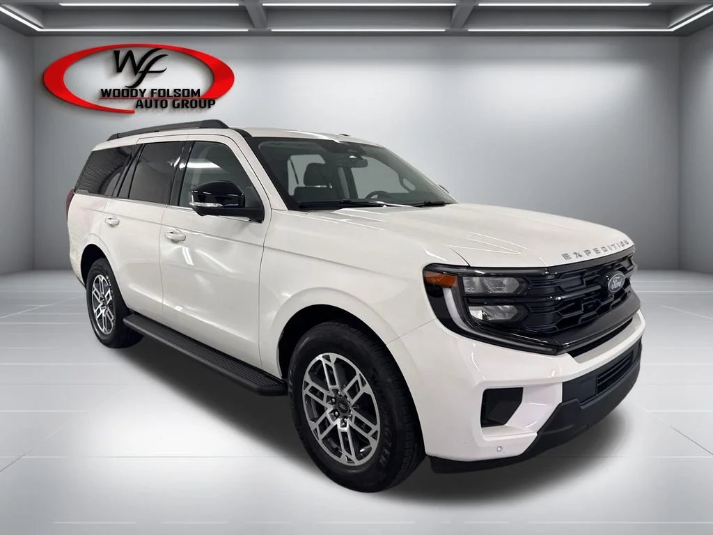 New 2026 Star White Metallic Tri-Coat Ford Active image 3