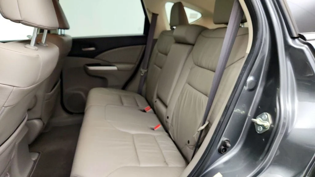 Used 2014 Polished Metal Metallic Honda EX-L image 20