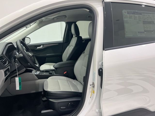 Used 2024 White Ford Base image 11