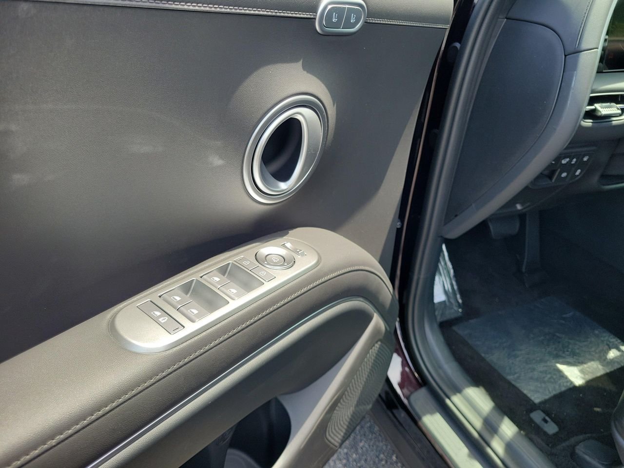 New 2026 Galaxy Maroon Pearl Hyundai SEL Premium AWD image 18